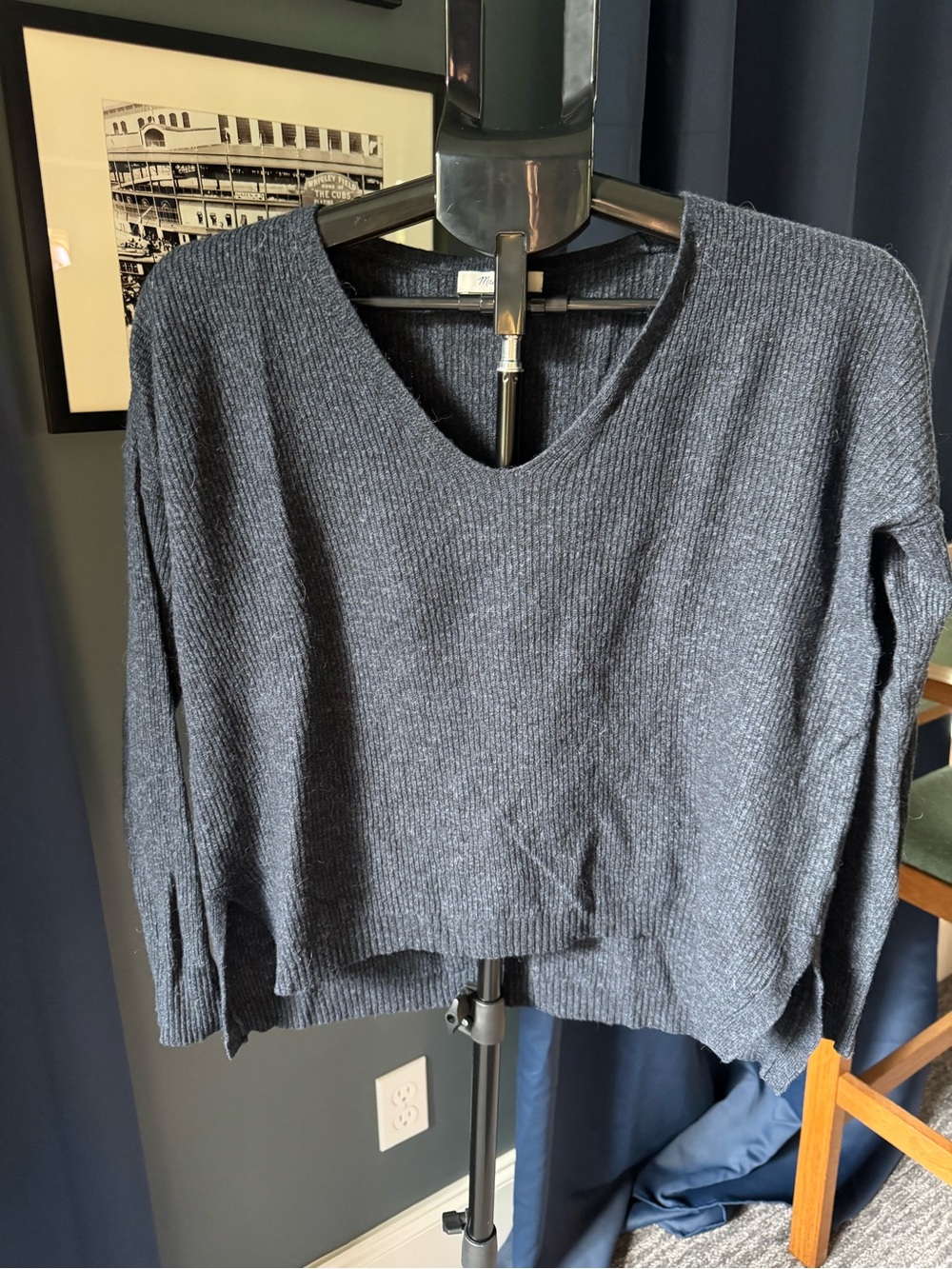 Madewell Women's Blue-Grey Pullover V-Neck Viscose & Wool & Alpaca Blend Sweater